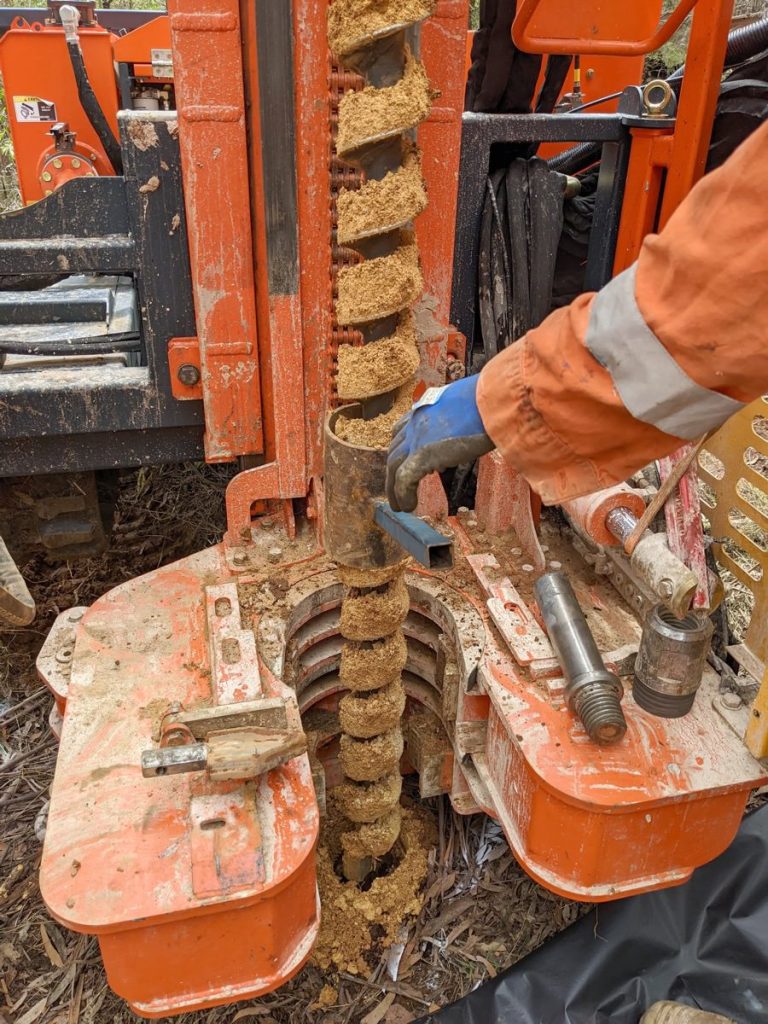 PXL_20220929_003638525.MP 2